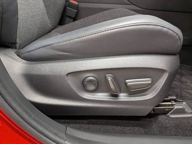 トヨタ クラウンクロスオーバーの画像9