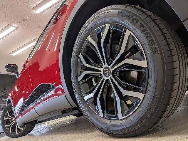 トヨタ クラウンクロスオーバーの画像19