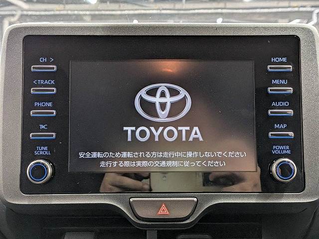 ヤリスクロスX 内装他