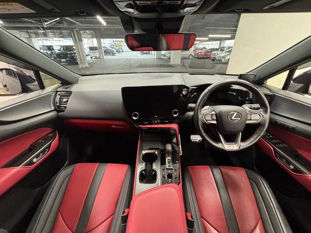 レクサスNX□NX350h “F SPORT” 内装他