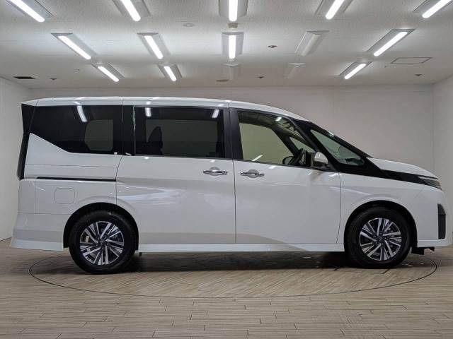 日産 セレナの画像18