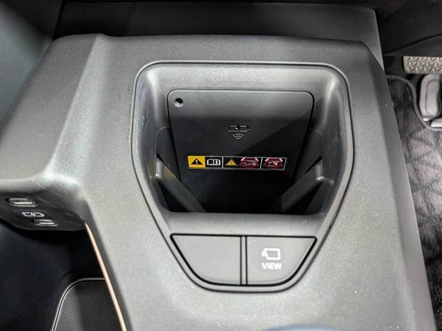 トヨタ クラウンクロスオーバーの画像9