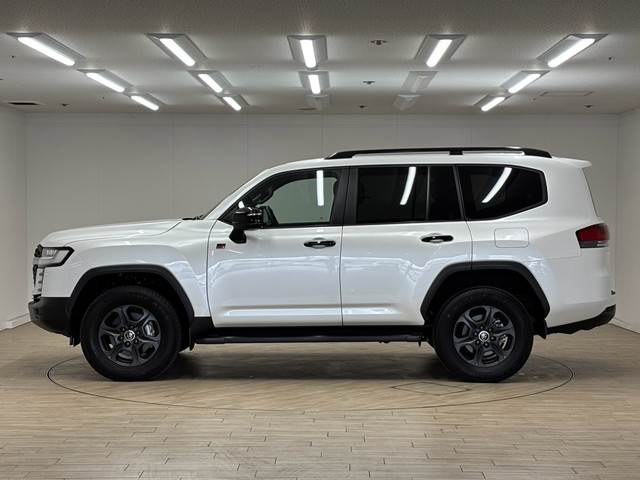 トヨタ ランドクルーザー300系の画像17