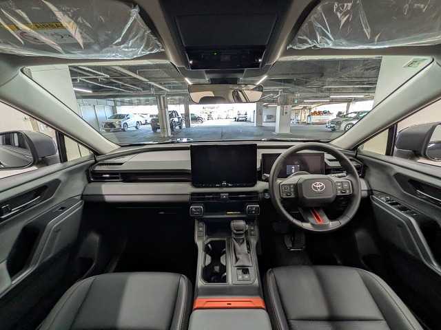 トヨタRAV4Adventure 内装他