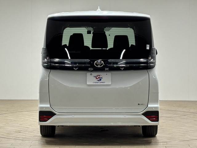 トヨタ&nbsp;ヴォクシーハイブリッドの画像16