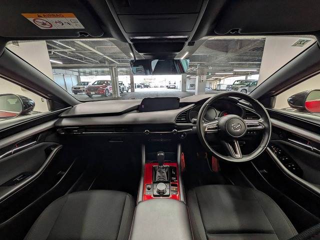 マツダ MAZDA3 FASTBACKの画像2