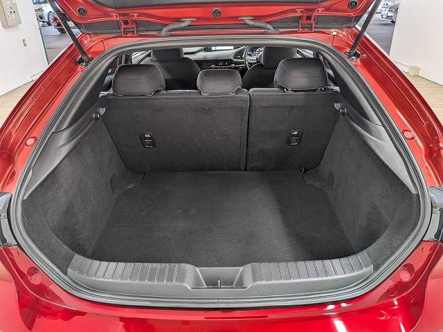 マツダ MAZDA3 FASTBACKの画像13