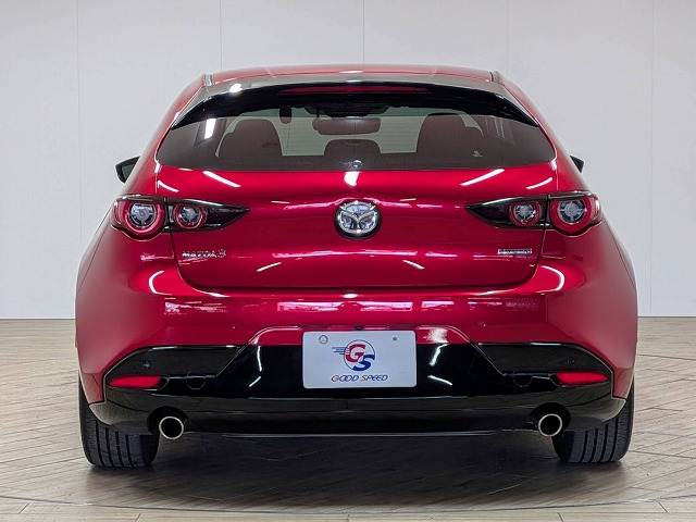 マツダ MAZDA3 FASTBACKの画像16
