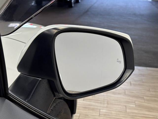 RAV4G 内装他