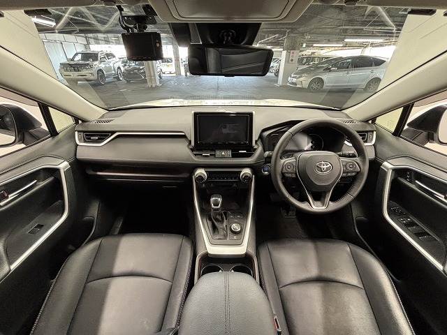 トヨタRAV4□HYBRID G 内装他