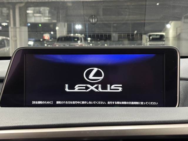RXRX450h “version L” 内装他