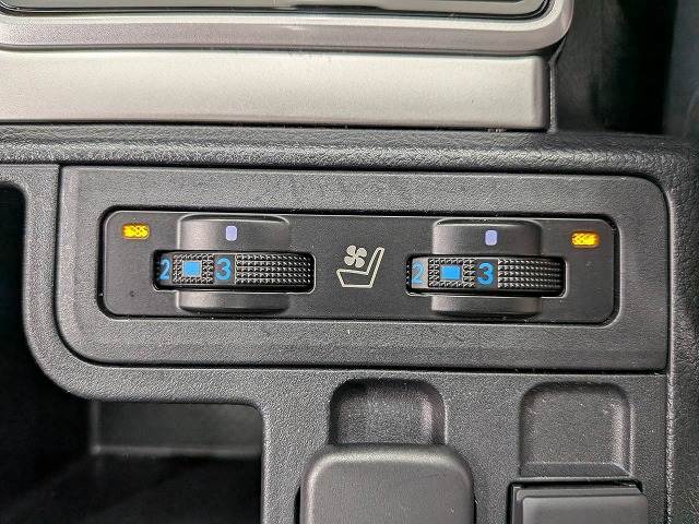 トヨタ&nbsp;ランドクルーザープラドの画像7