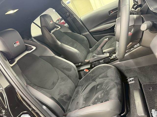 トヨタ GRカローラの画像9