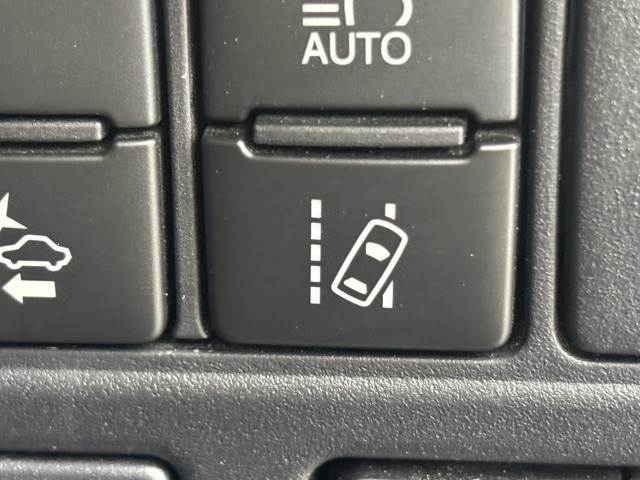 トヨタ ヴォクシーの画像11