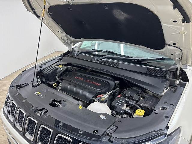 クライスラー JEEP COMPASSの画像18