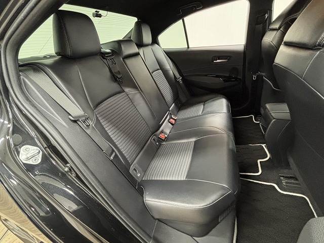 カローラ◆HYBRID WxB 内装他