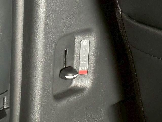 トヨタ ハイエースバンロングボディの画像7