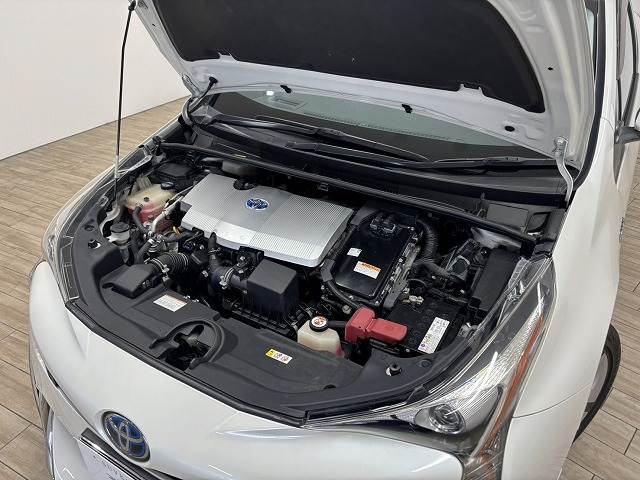 トヨタ プリウスの画像18