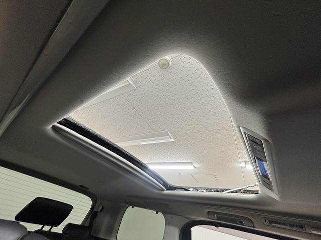 トヨタ ヴェルファイアの画像7