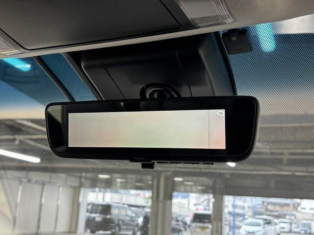 トヨタ ヴェルファイアの画像9