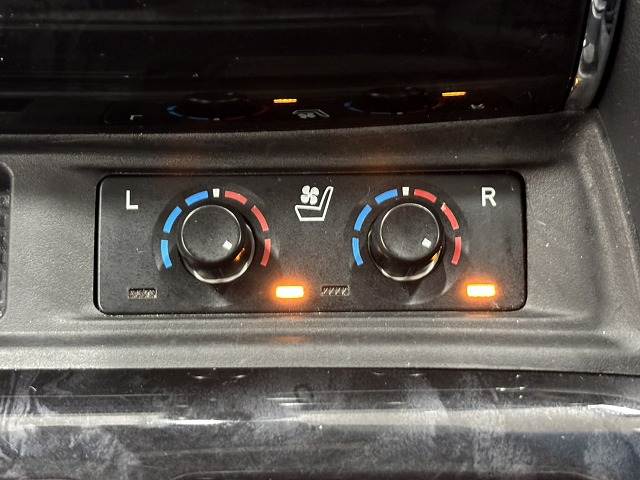 トヨタ ヴェルファイアの画像10