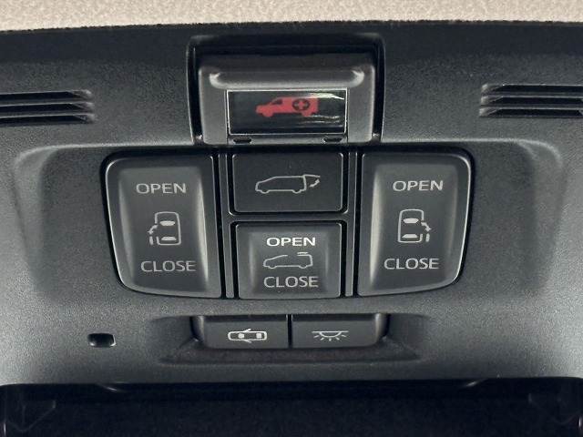 トヨタ ヴェルファイアの画像12