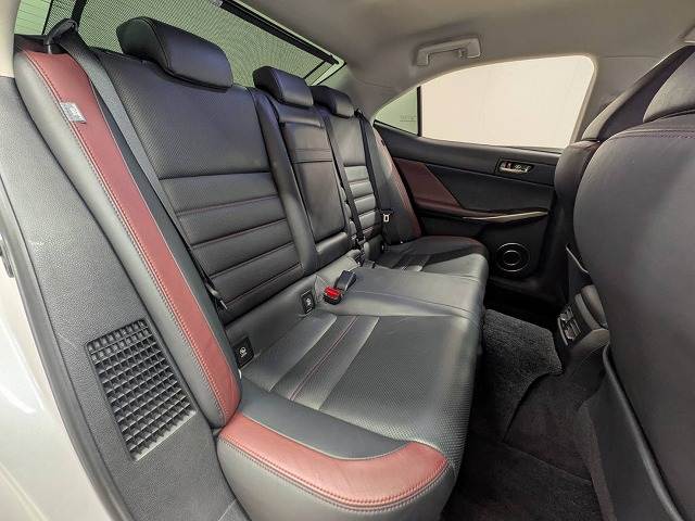 IS◆IS300h “Version L” 内装他