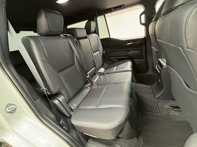 ランドクルーザー250◆VX 7人乗り 内装他