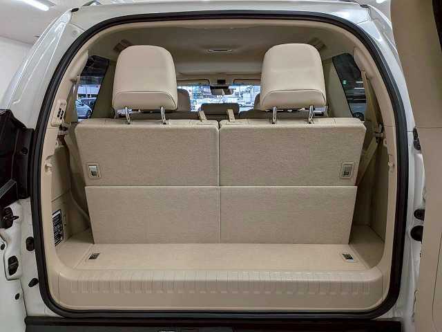 トヨタ ランドクルーザープラドの画像13