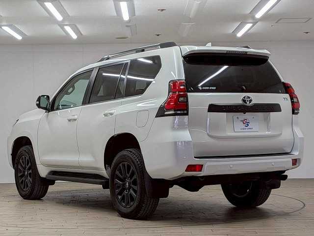 トヨタ ランドクルーザープラドの画像16