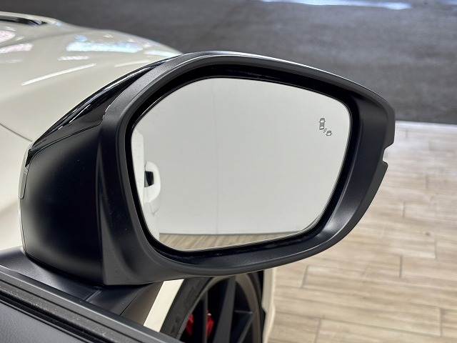 ホンダ&nbsp;シビックTYPE-Rの画像8