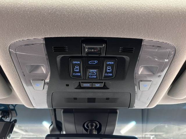 トヨタ&nbsp;アルファードの画像11