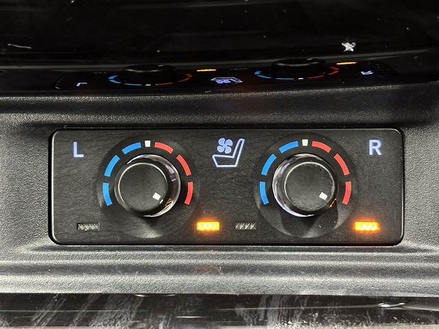 トヨタ&nbsp;アルファードの画像12