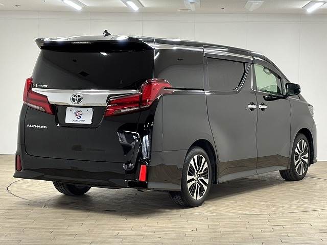 トヨタ&nbsp;アルファードの画像16