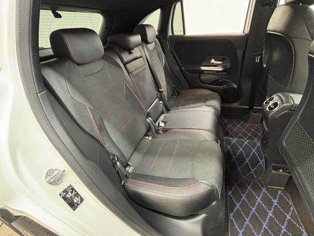 GLA-CLASS◆GLA 200d 4MATIC AMGライン 内装他