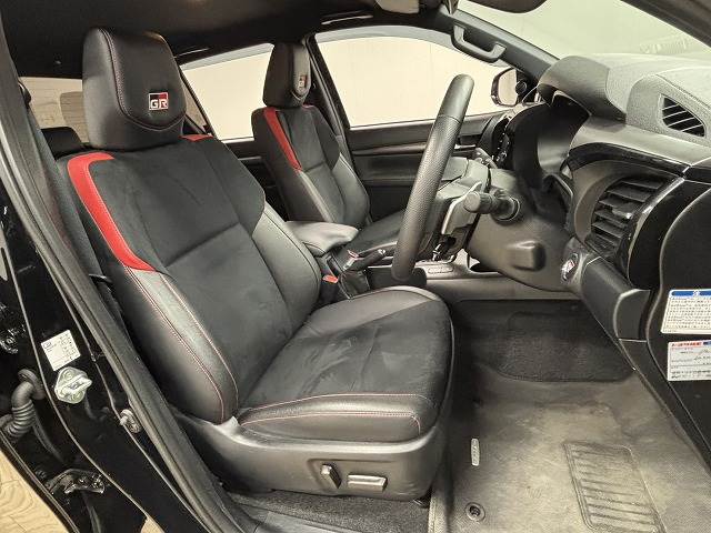 ハイラックス◆Z“GR SPORT” 内装他