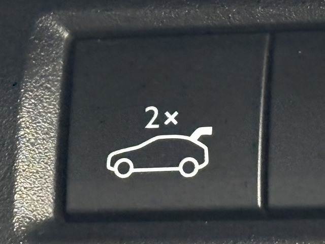 プジョー&nbsp;SUV　5008の画像12