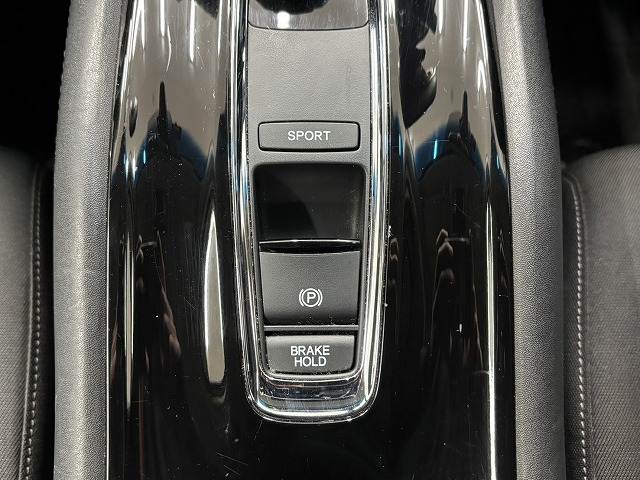 ホンダ ヴェゼルハイブリッドの画像10