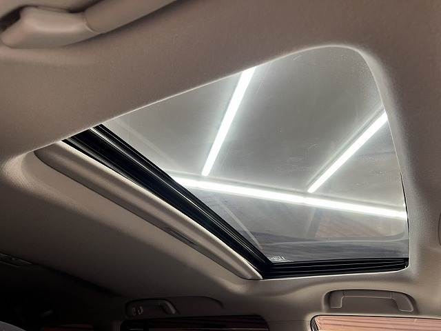 トヨタ ランドクルーザープラドの画像5