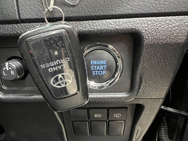トヨタ ランドクルーザープラドの画像15