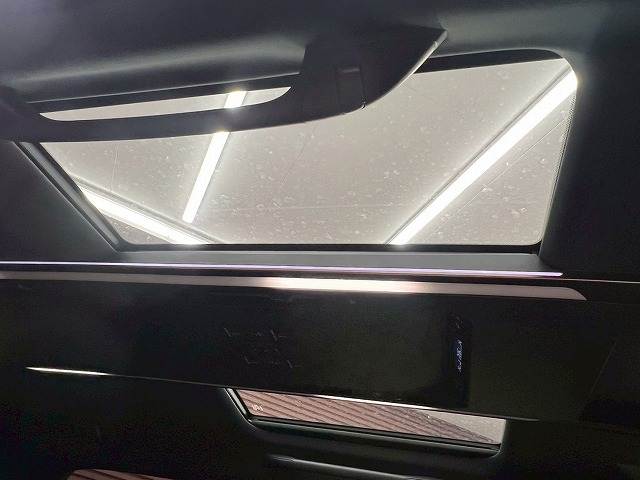 トヨタ&nbsp;アルファードの画像5