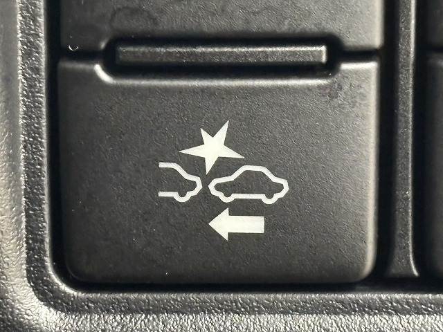 トヨタ&nbsp;ヴォクシーハイブリッドの画像10