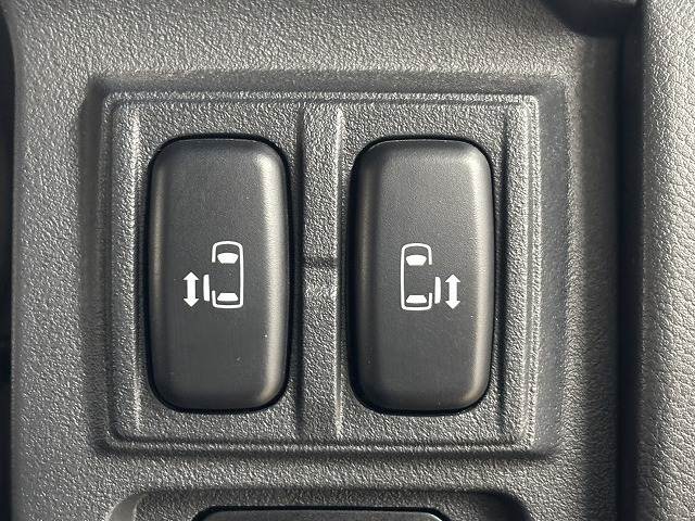 三菱&nbsp;デリカD5の画像10