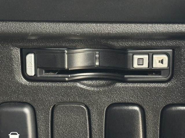 三菱&nbsp;デリカD5の画像11