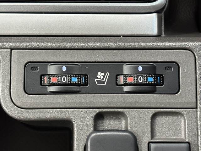 トヨタ&nbsp;ランドクルーザープラドの画像8