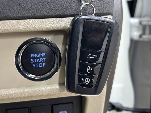 トヨタ&nbsp;ランドクルーザープラドの画像12