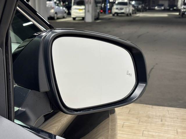 トヨタ&nbsp;アルファードの画像11