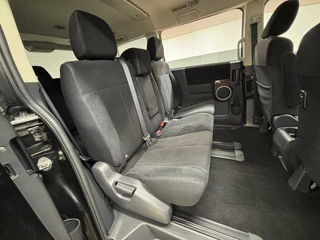 三菱&nbsp;デリカD5の画像6