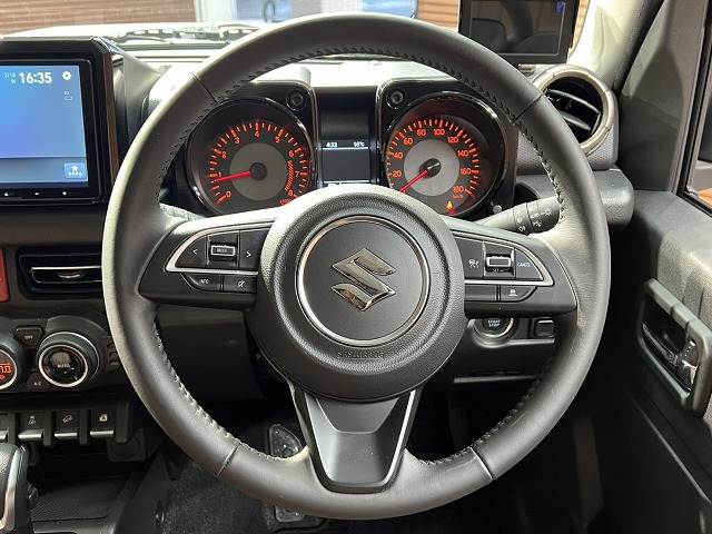 スズキ&nbsp;ジムニーノマドの画像13