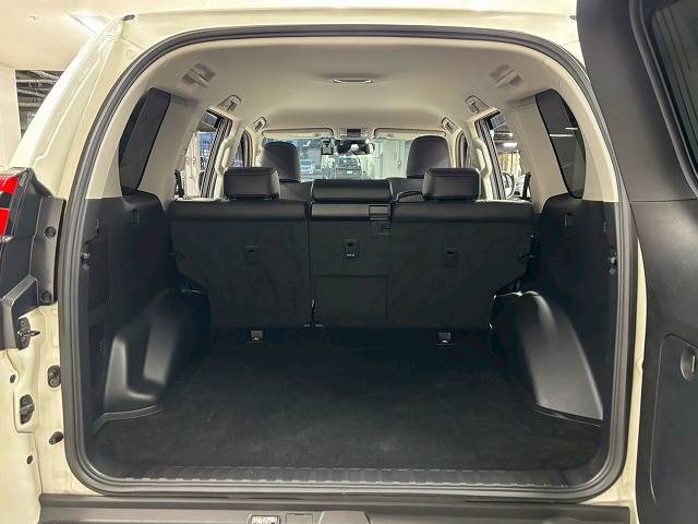 トヨタ&nbsp;ランドクルーザープラドの画像13